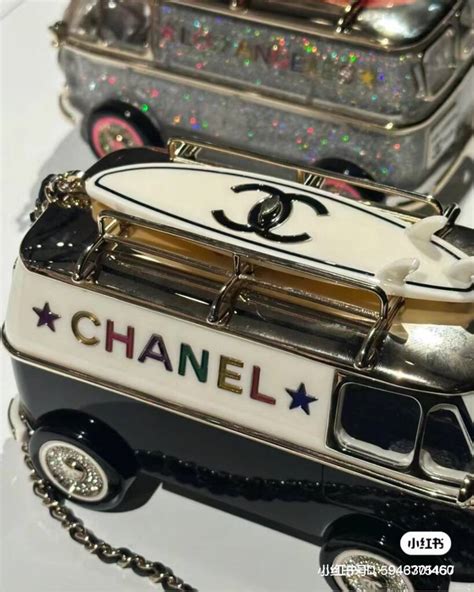 Chanel’s Marvelous Minaudières: Exploring the Miniature